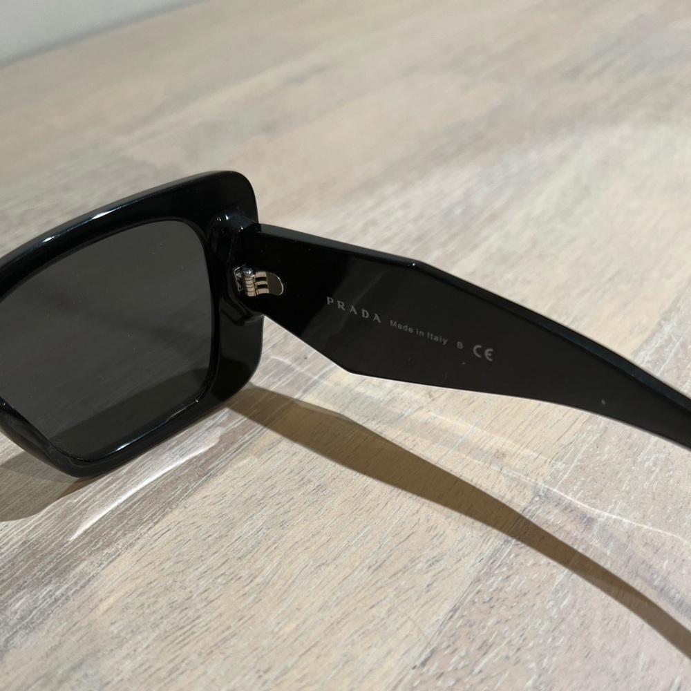 PRADA SYMBOLE SUNGLASSES - Picture 4 of 8